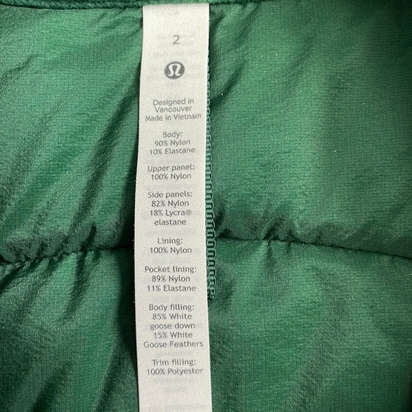 NWT Lululemon Down For It Vest Everglade Green Size 2 - Picture 6 of 16